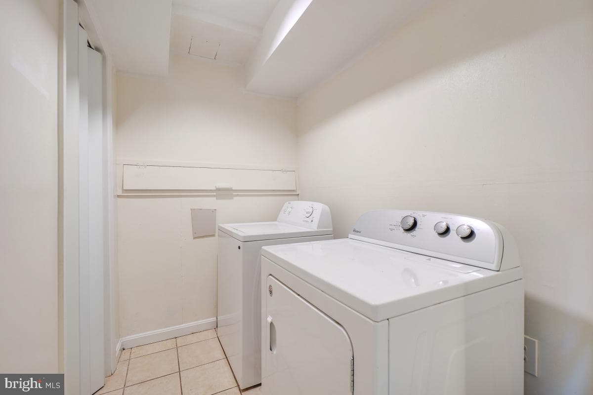 18509 Sparrows Point Place photo 42