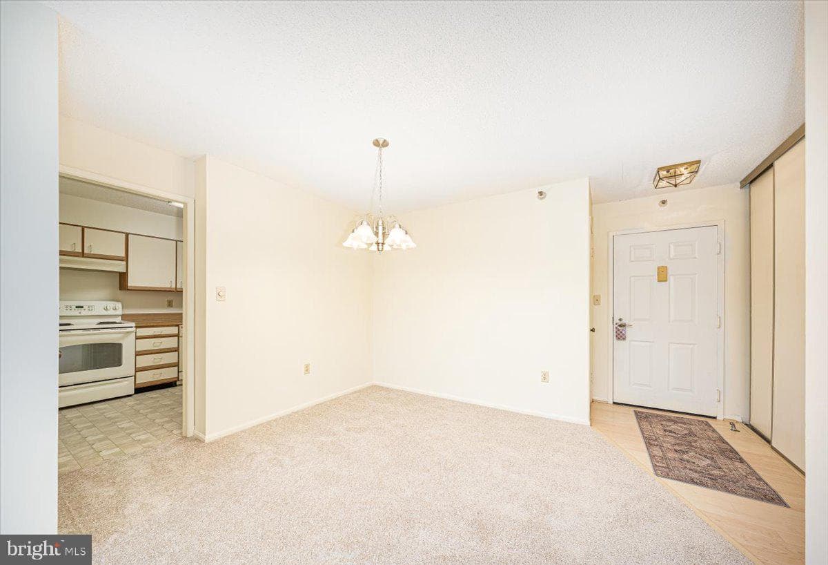 15101 Interlachen Drive #1-807 photo 13