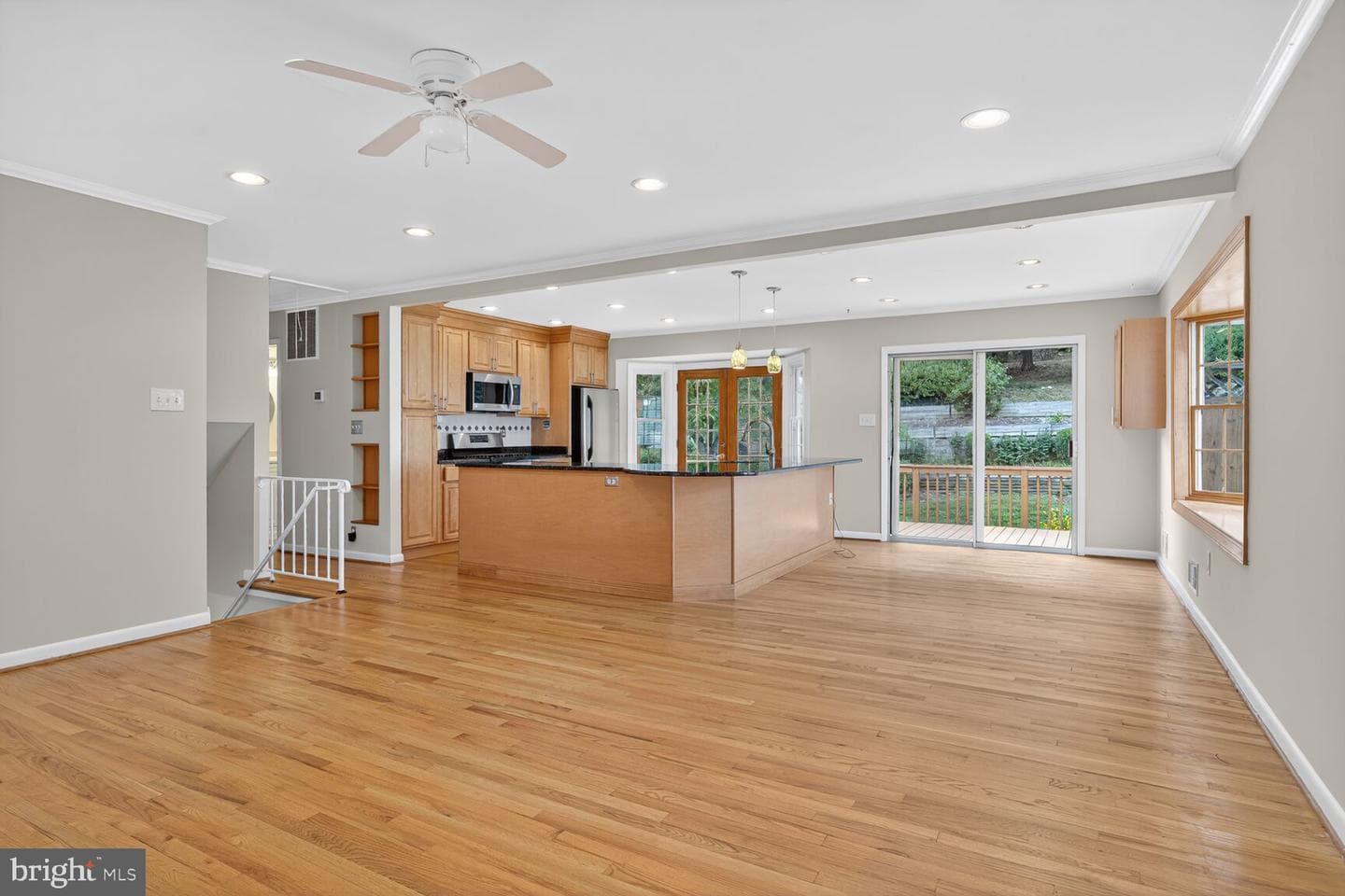 1417 Milestone Drive photo 2