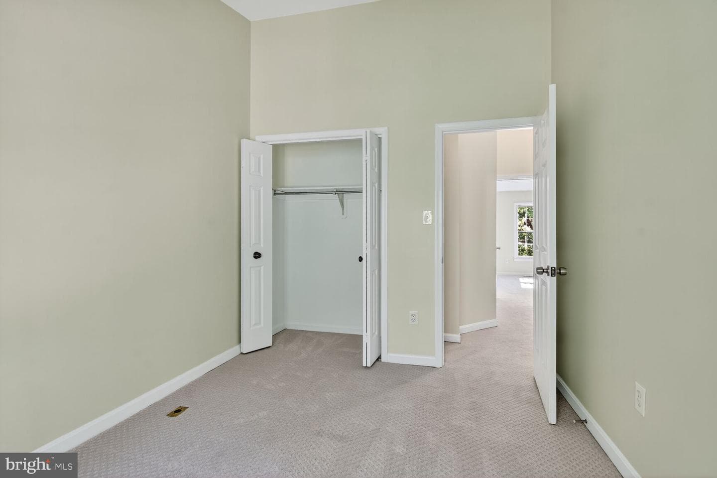 313 Lynn Manor Drive photo 16