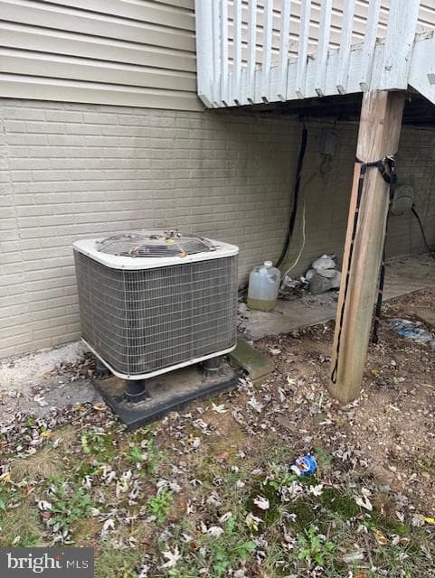 24201 Bush Hill Road photo 35