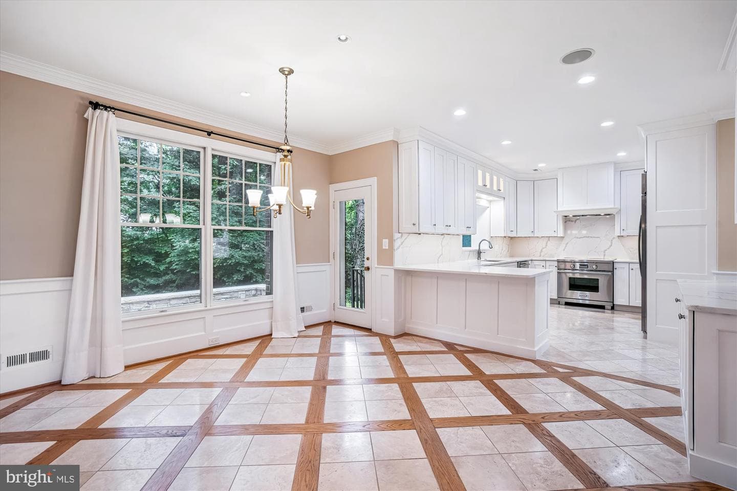 8849 Tuckerman Lane photo 22