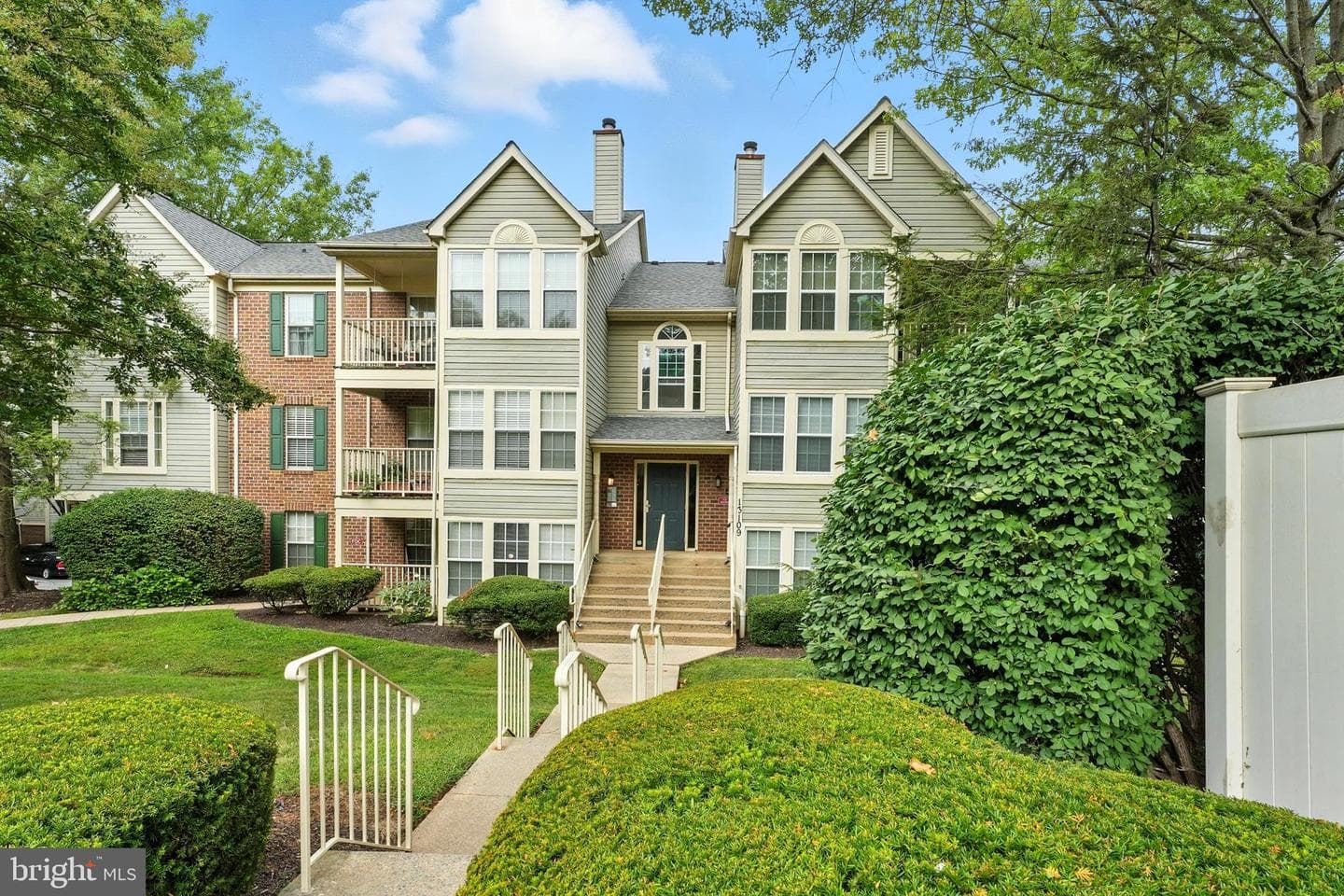 13109 Briarcliff Terrace #3-305 photo 1