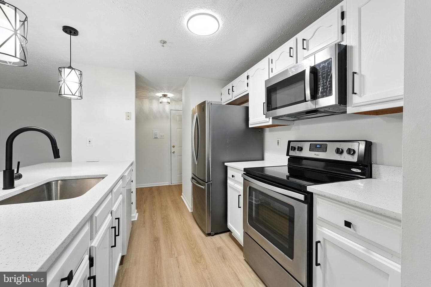 13109 Briarcliff Terrace #3-305 photo 6