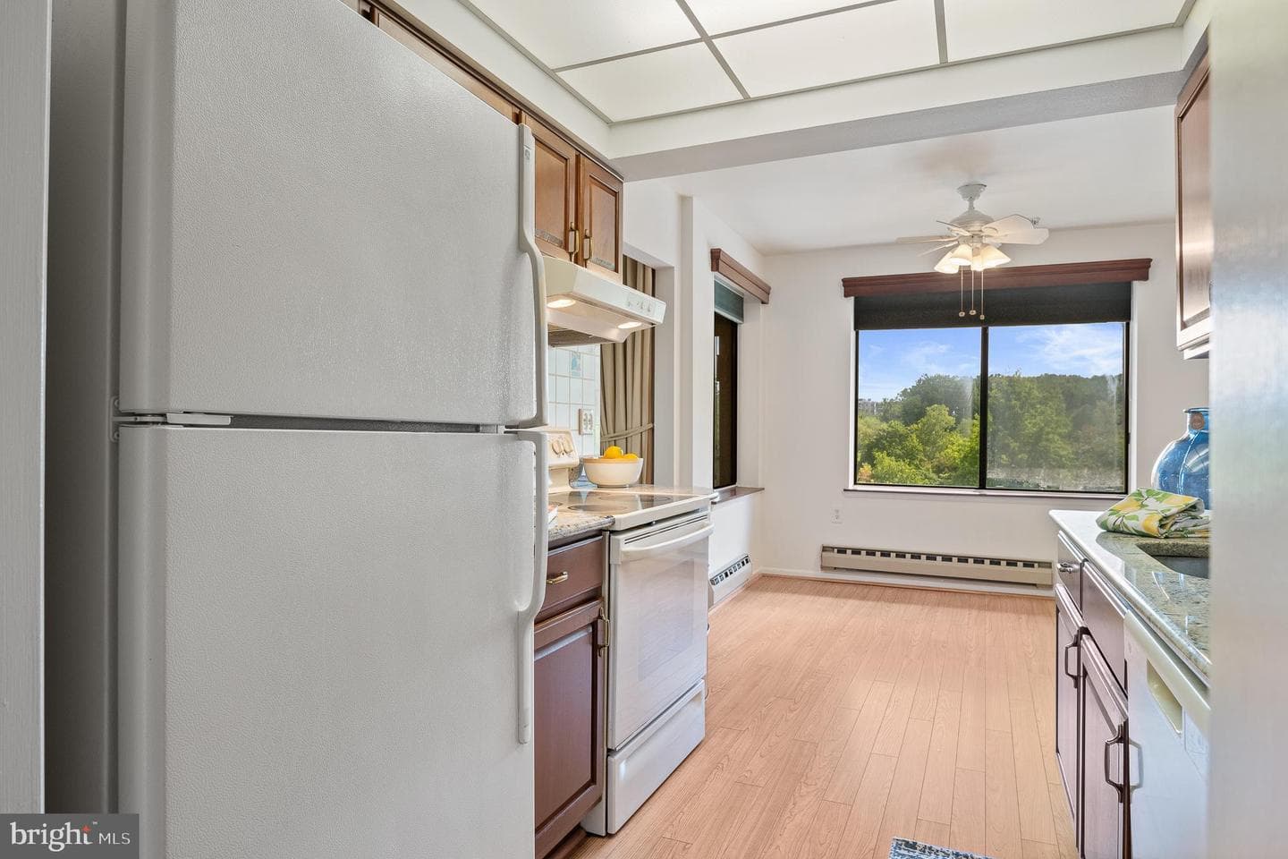 15301 Pine Orchard Drive #86-3e photo 12