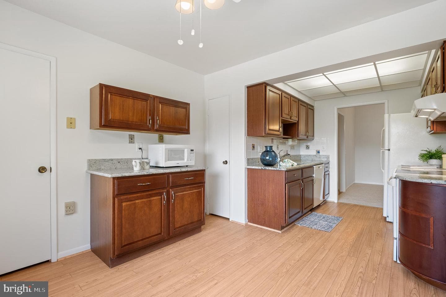 15301 Pine Orchard Drive #86-3e photo 16