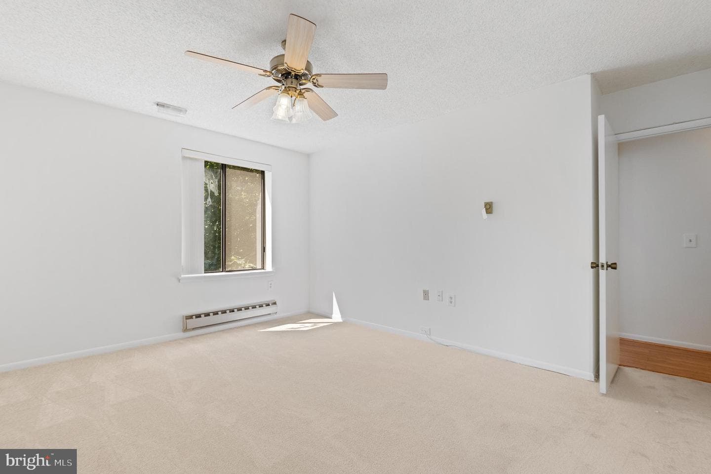 15301 Pine Orchard Drive #86-3e photo 34