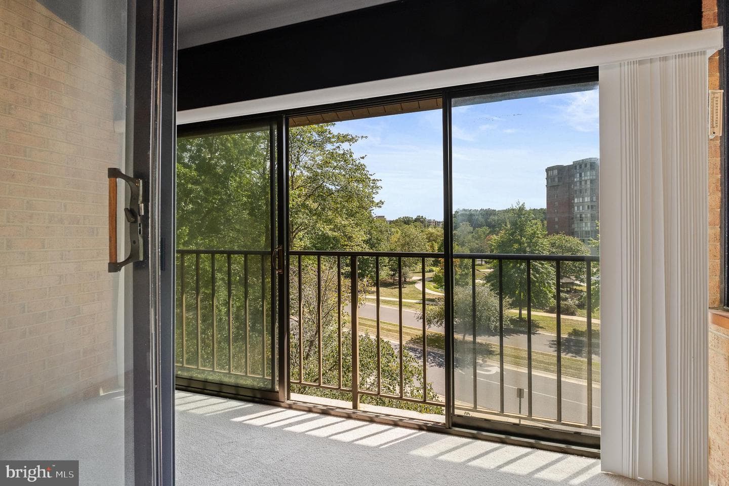 15301 Pine Orchard Drive #86-3e photo 37