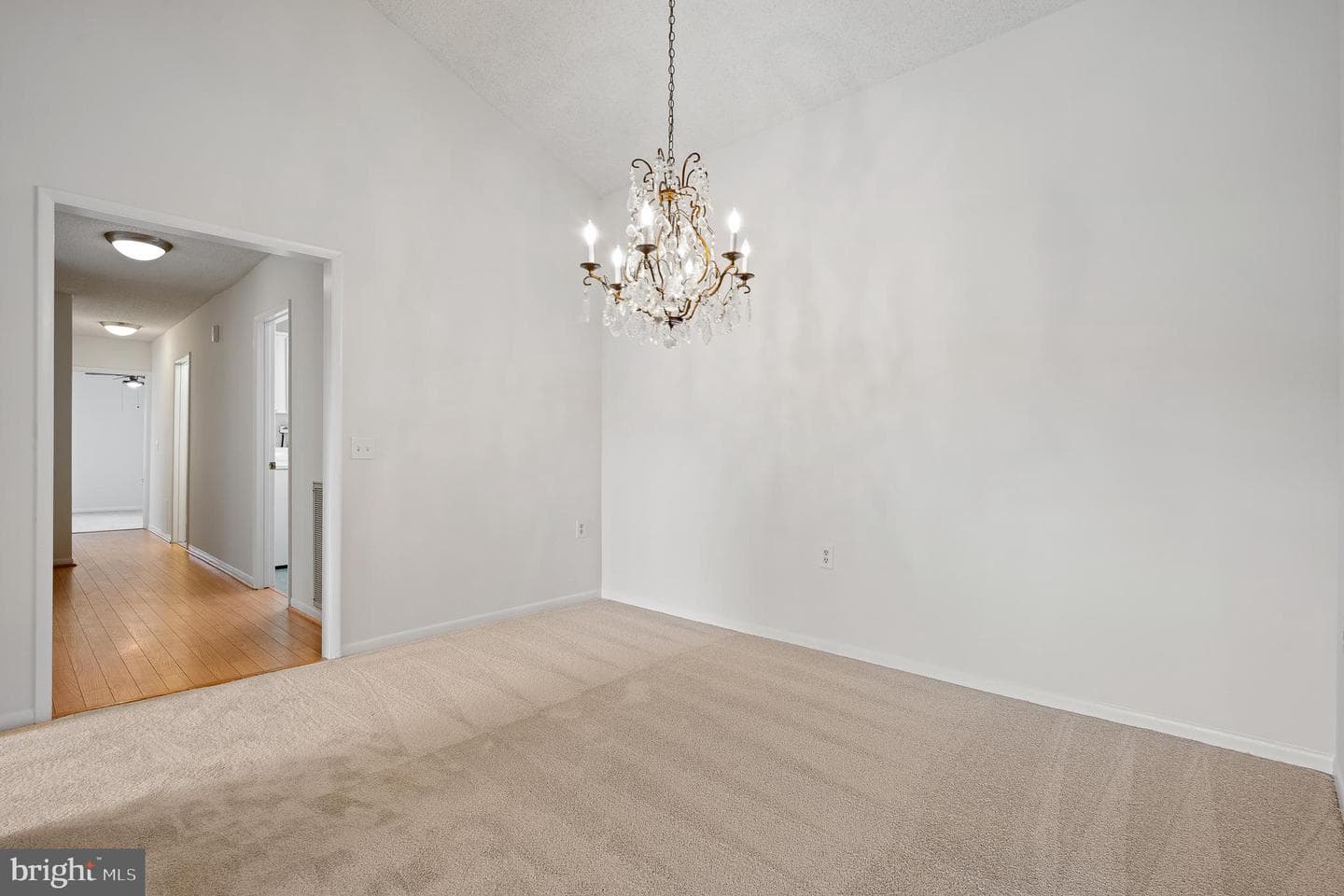 15301 Pine Orchard Drive #86-3e photo 9