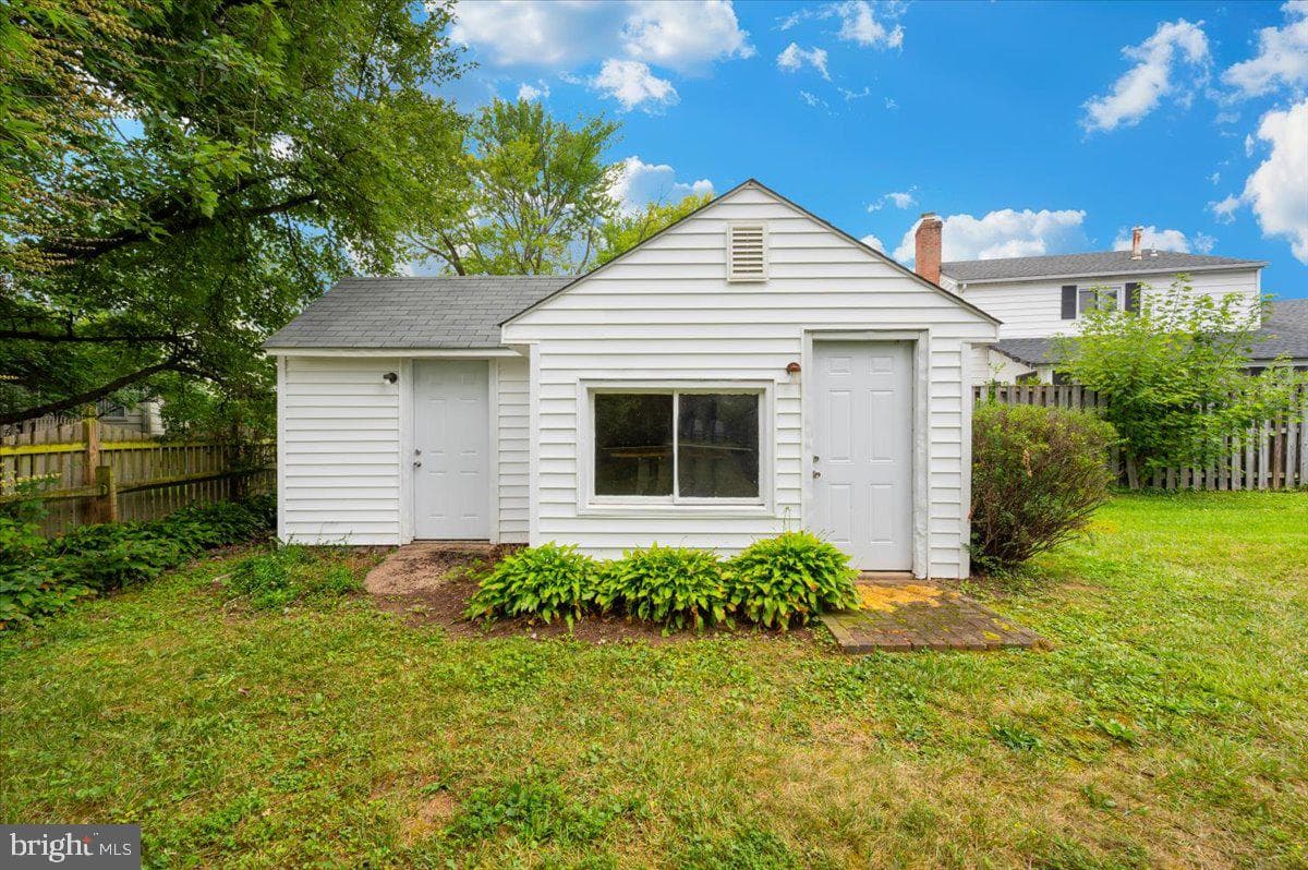 17305 Fletchall Road photo 32