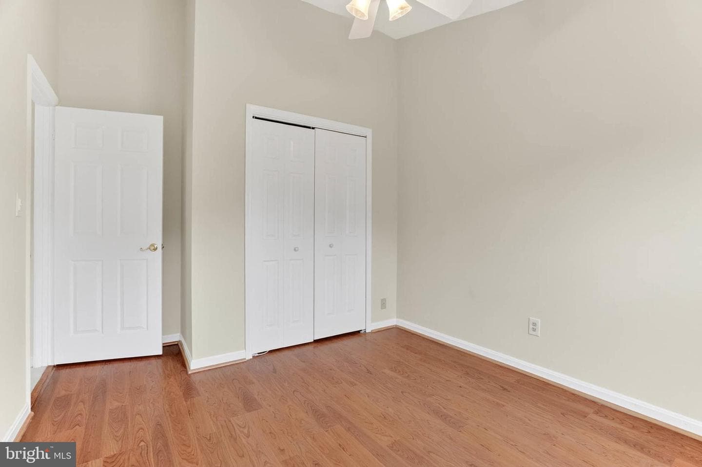 1369 Templeton Place photo 23