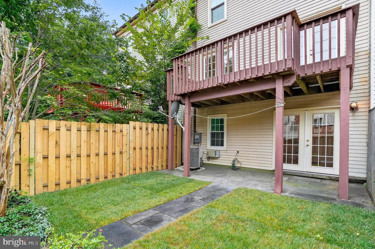 1369 Templeton Place photo 38