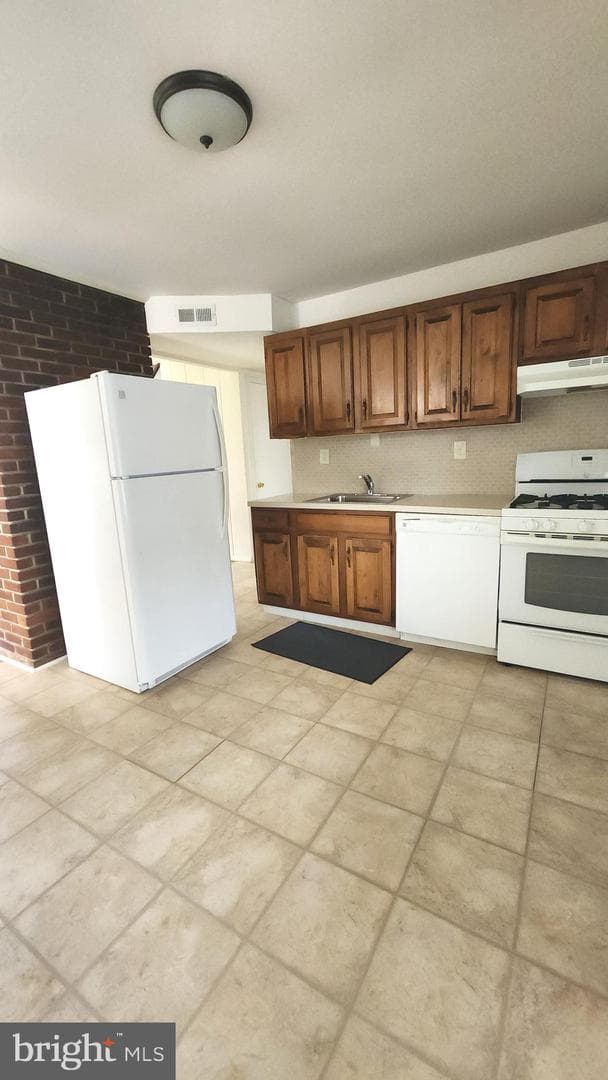 5714 Crawford Drive photo 4