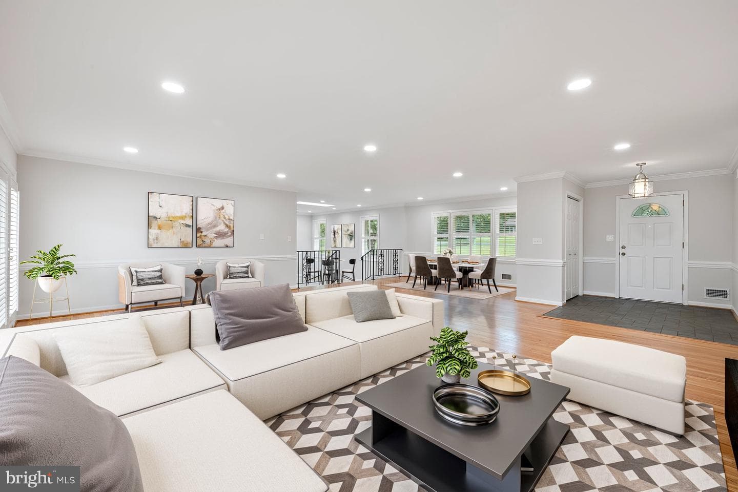 18604 Muncaster Road photo 17