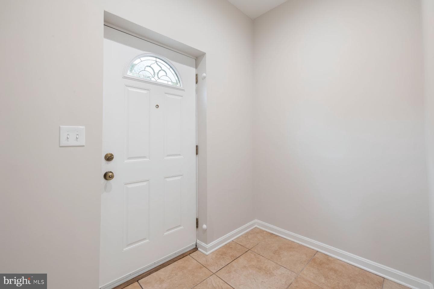 18604 Muncaster Road photo 34