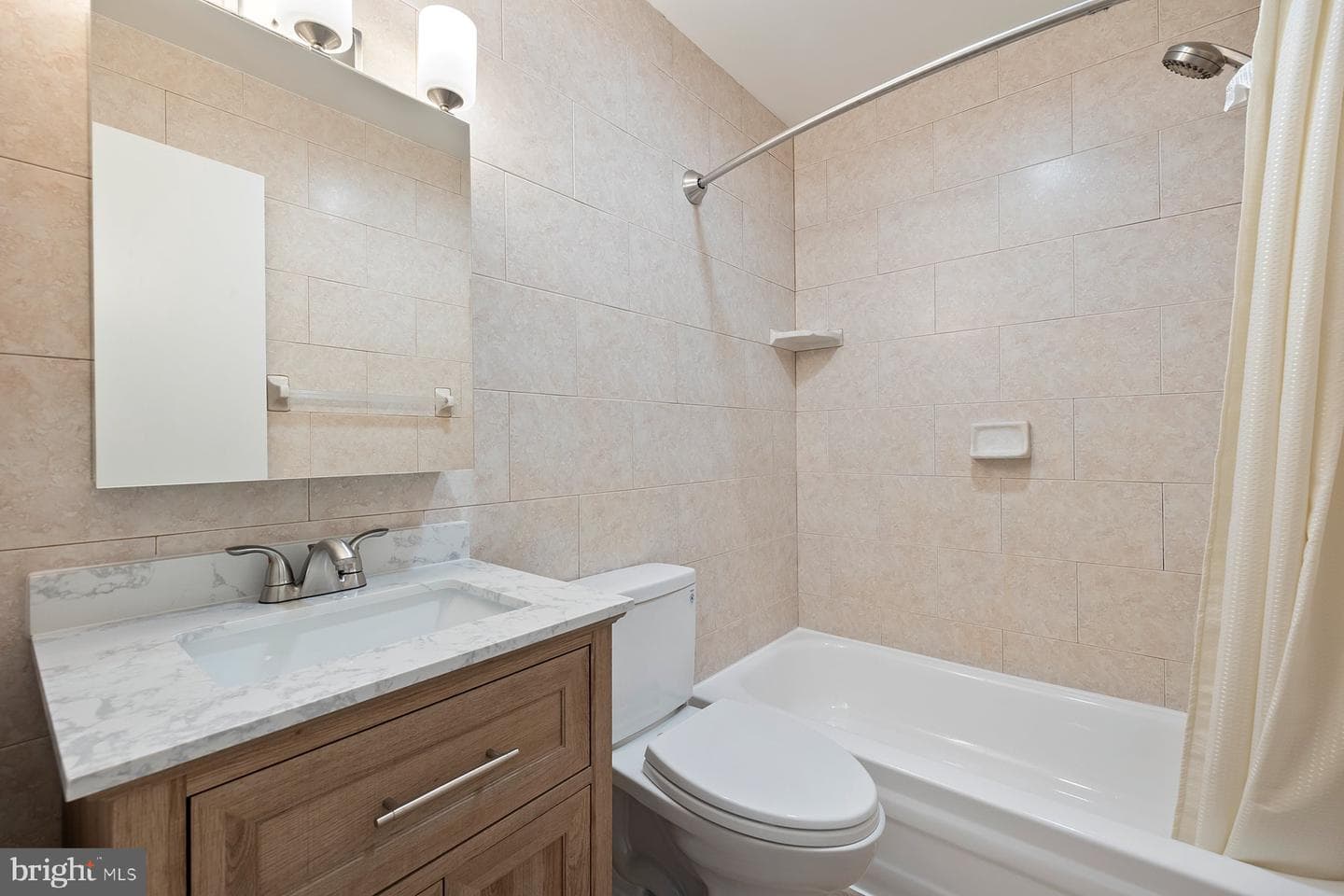 18604 Muncaster Road photo 54