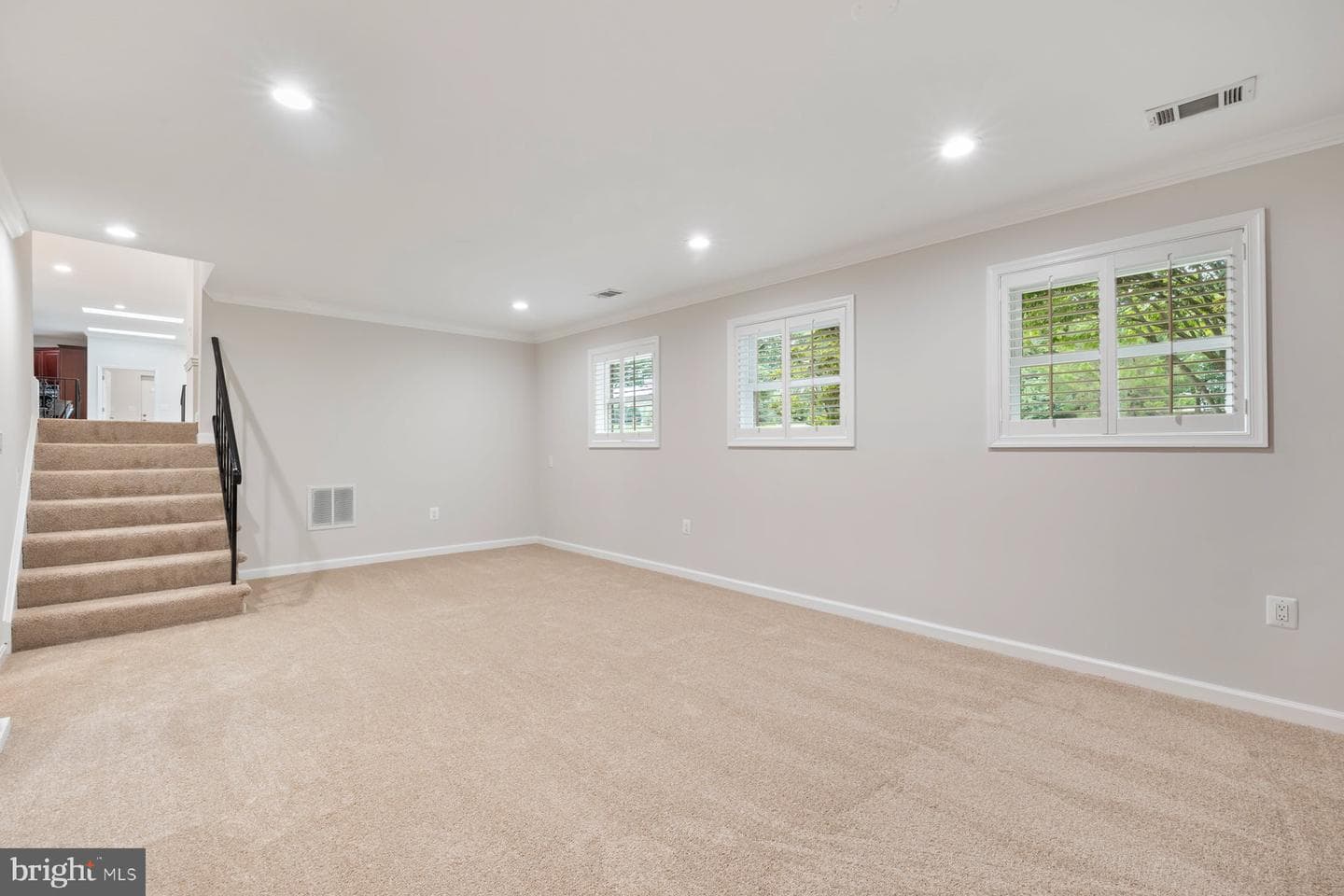 18604 Muncaster Road photo 59