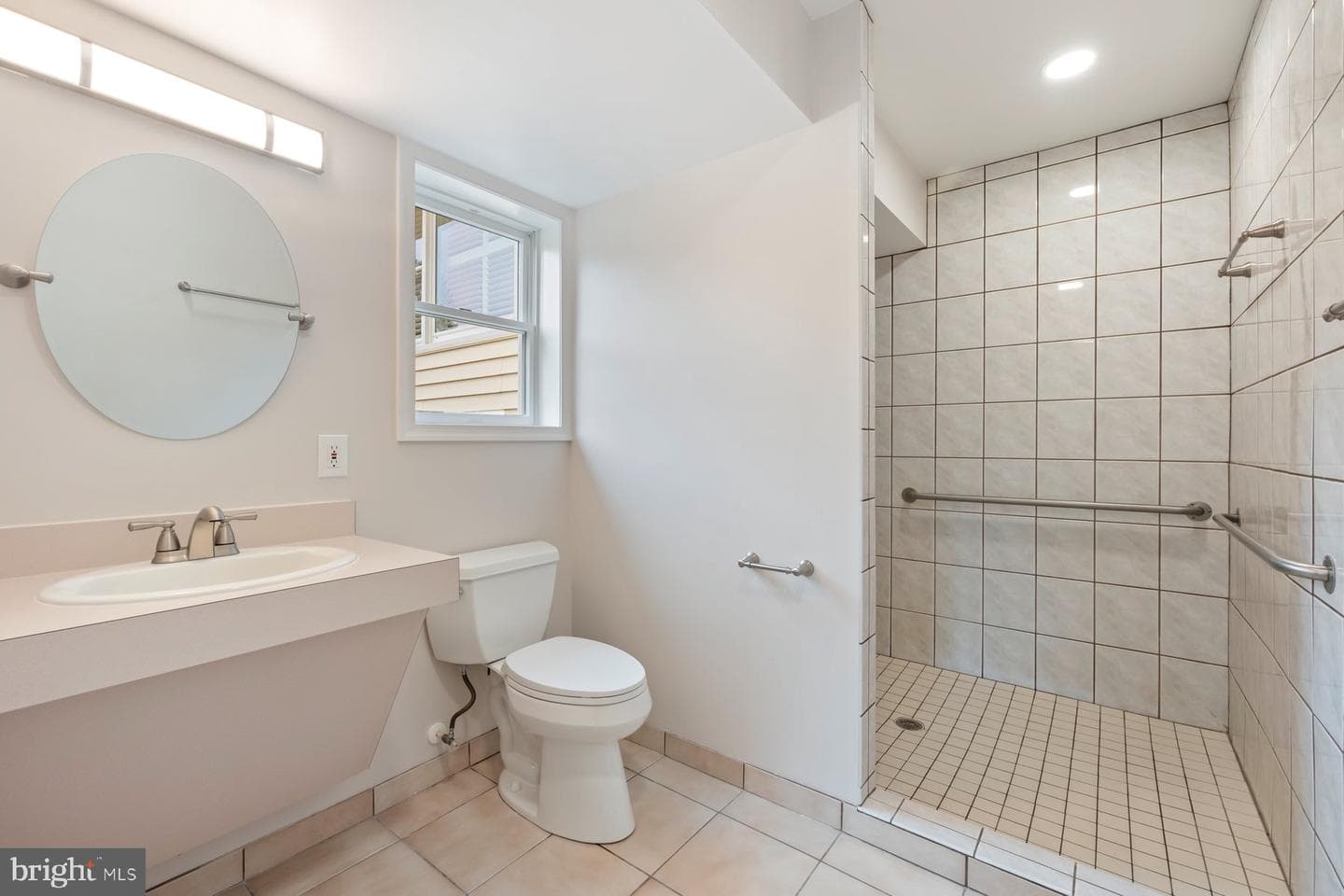 18604 Muncaster Road photo 70