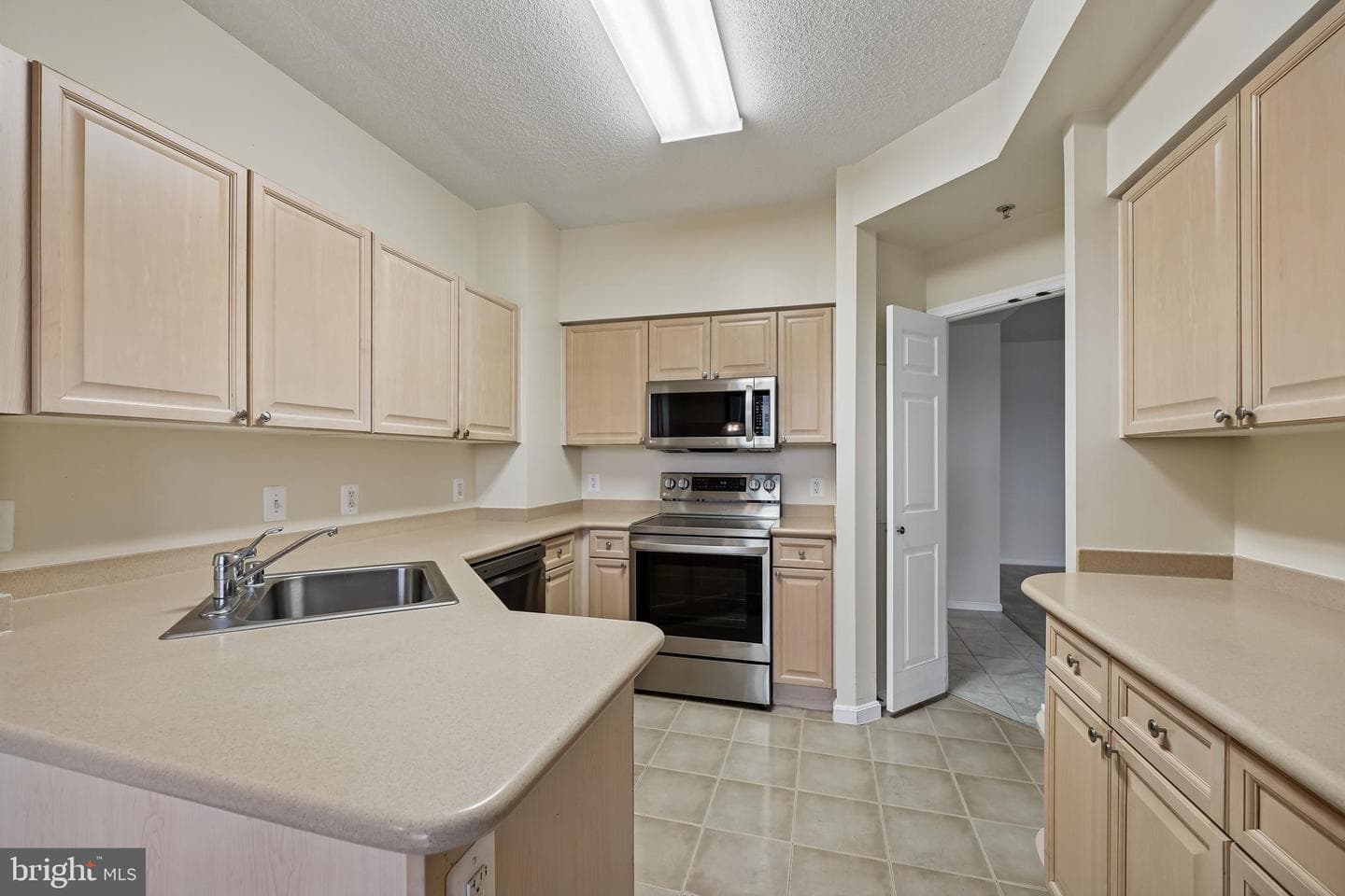 3100 N Leisure World Boulevard #812 photo 3