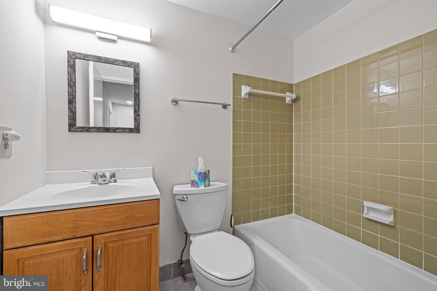 19587 Brassie Place #8-D photo 10