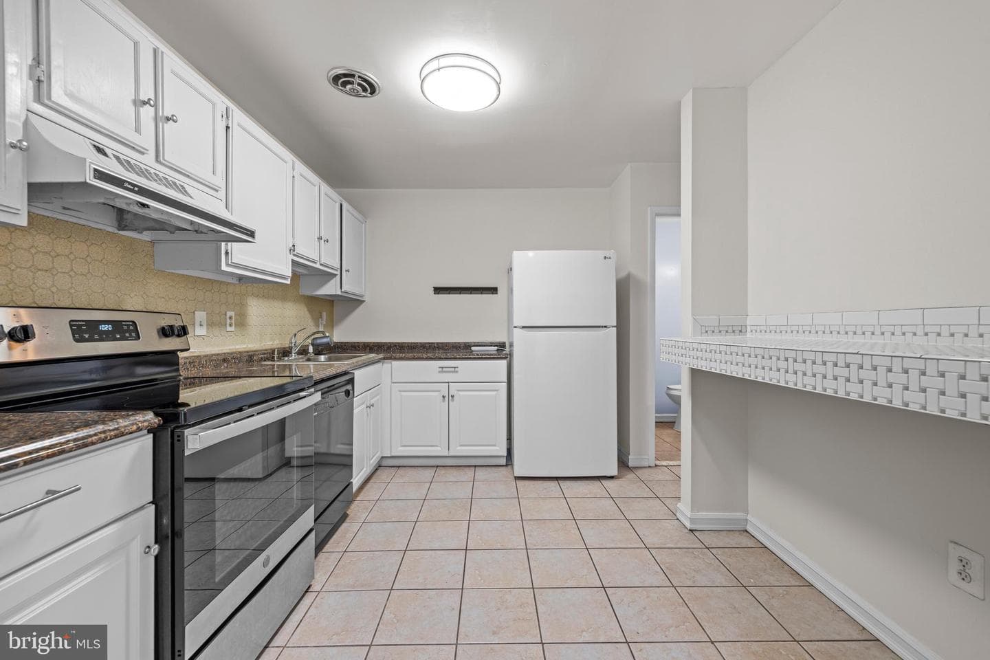 19587 Brassie Place #8-D photo 14