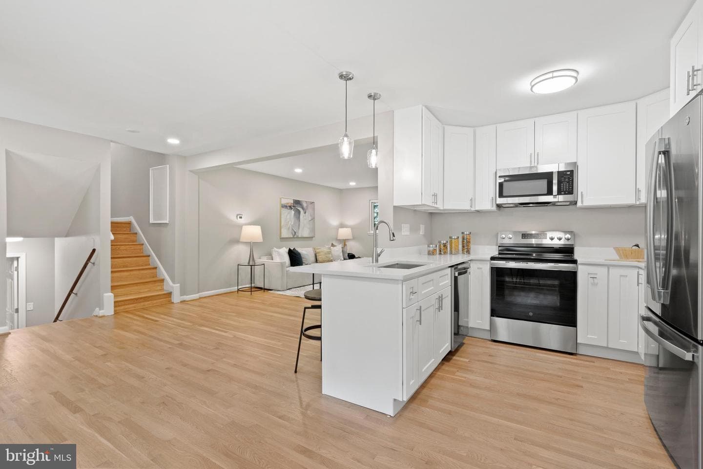 14016 Bauer Drive photo 8