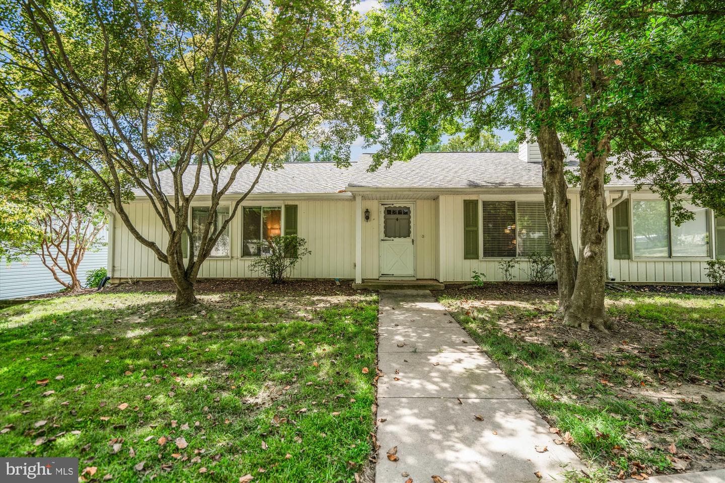 3613 Edelmar Terrace #131-B photo 16