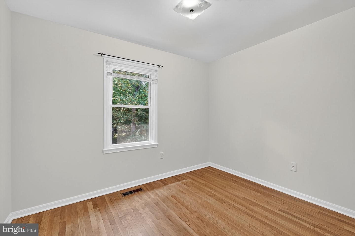7612 Coddle Harbor Lane photo 19