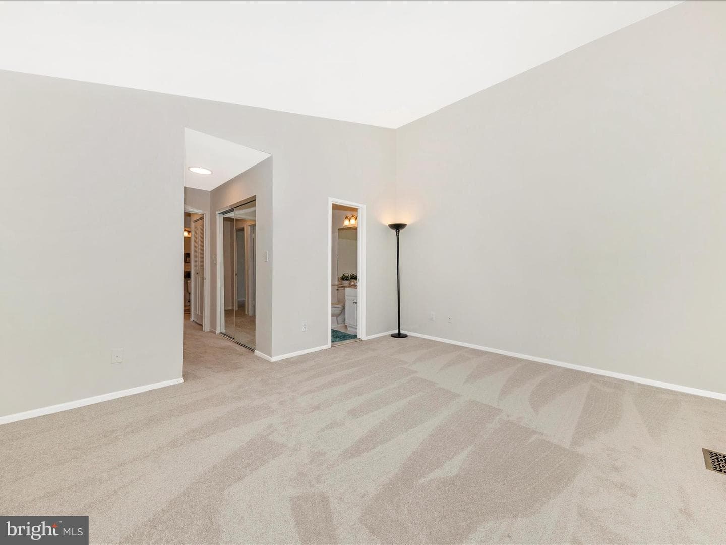 9324 Sparrow Valley Drive photo 23