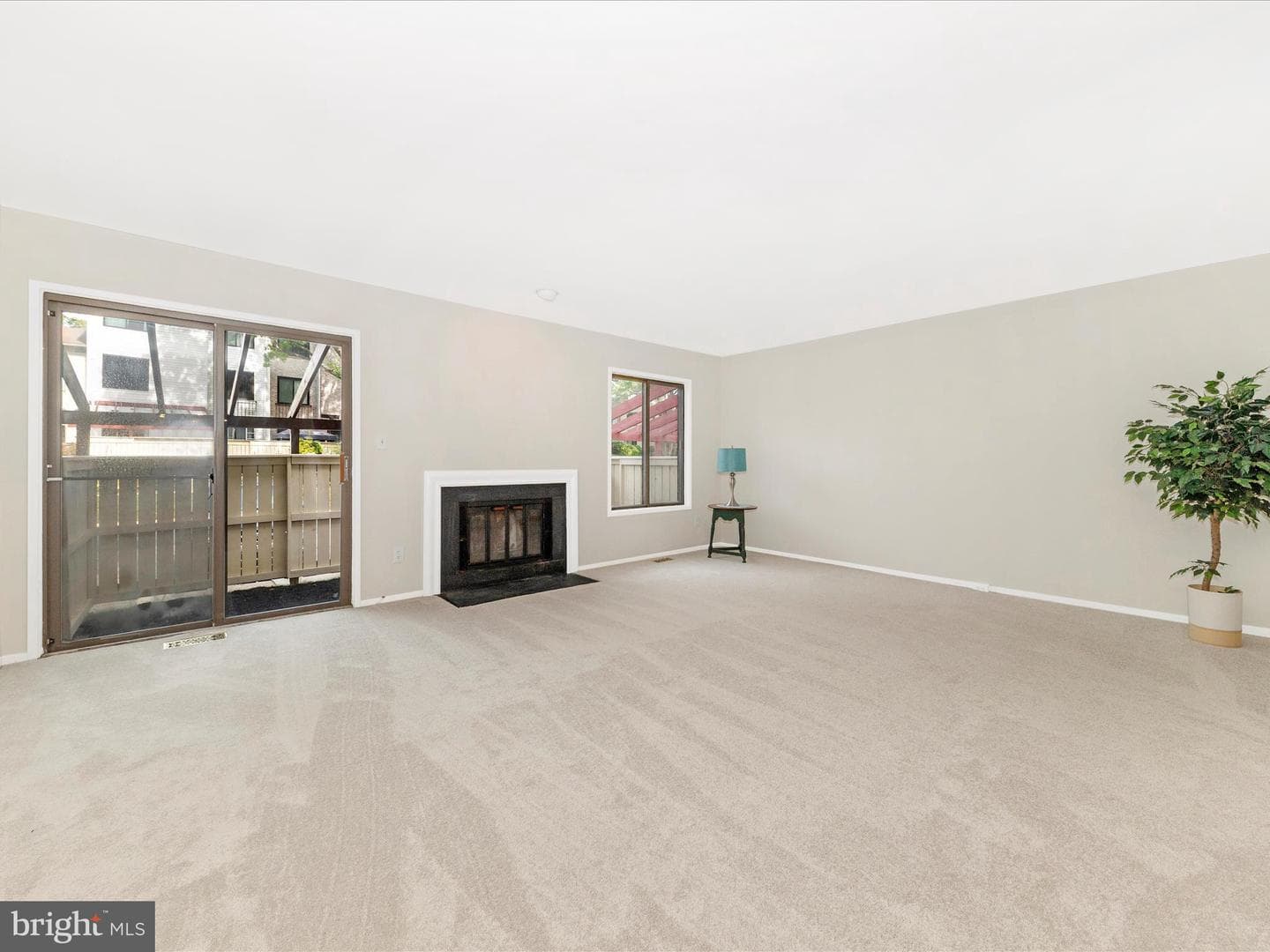 9324 Sparrow Valley Drive photo 3