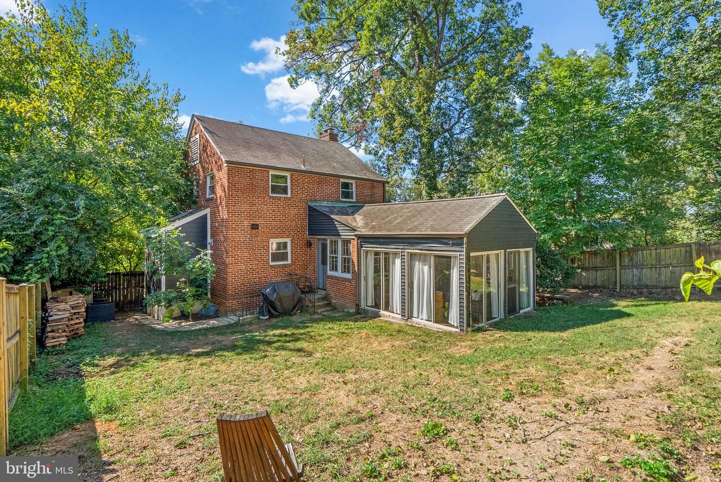 2611 East West Highway photo 43