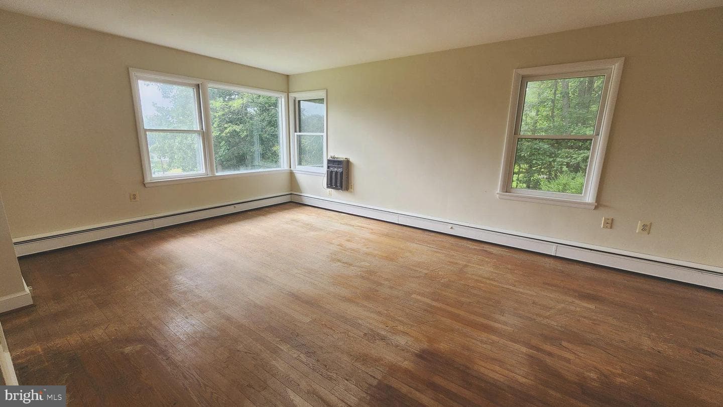 9801 Watts Branch Drive photo 20