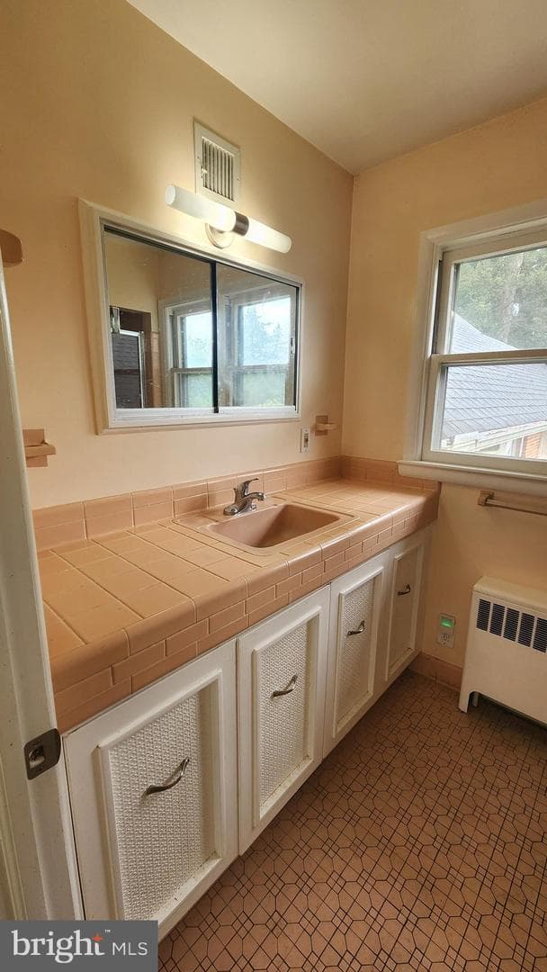 9801 Watts Branch Drive photo 21
