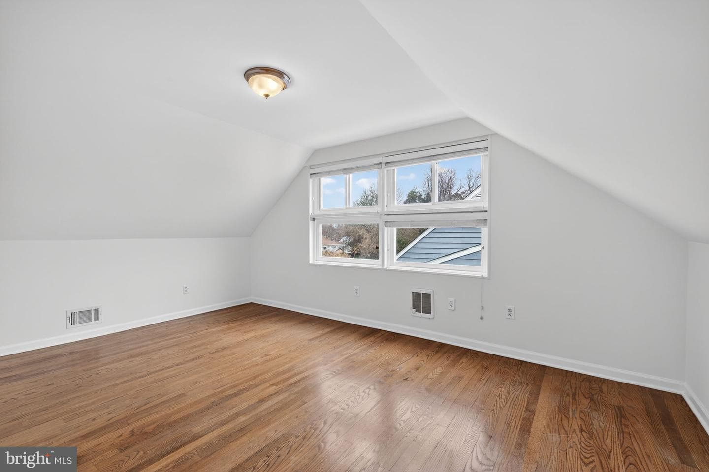 1702 Veirs Mill Road photo 18