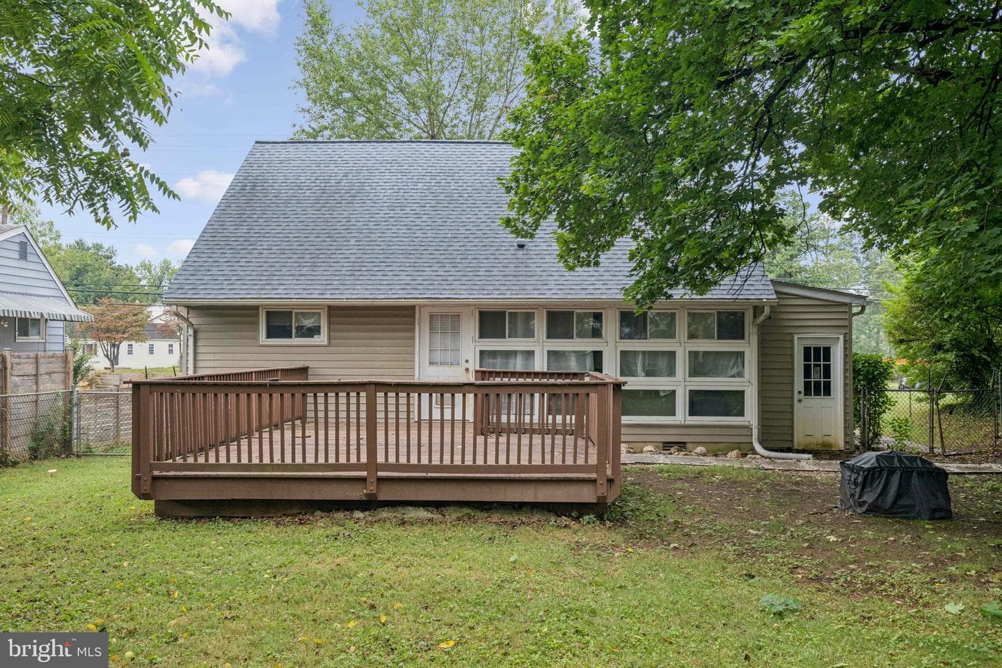 1702 Veirs Mill Road photo 28
