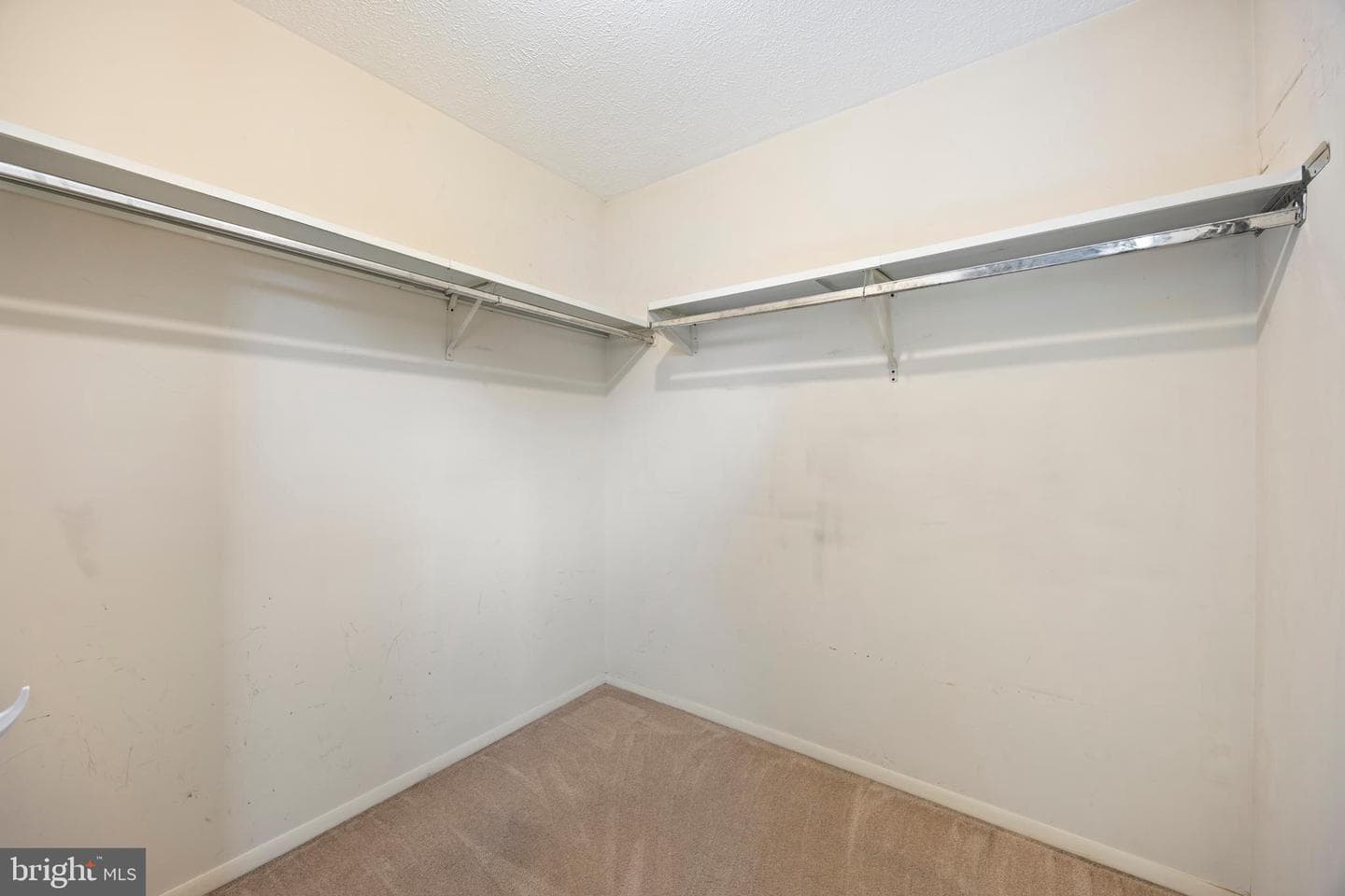 8105 Irwell Court photo 31