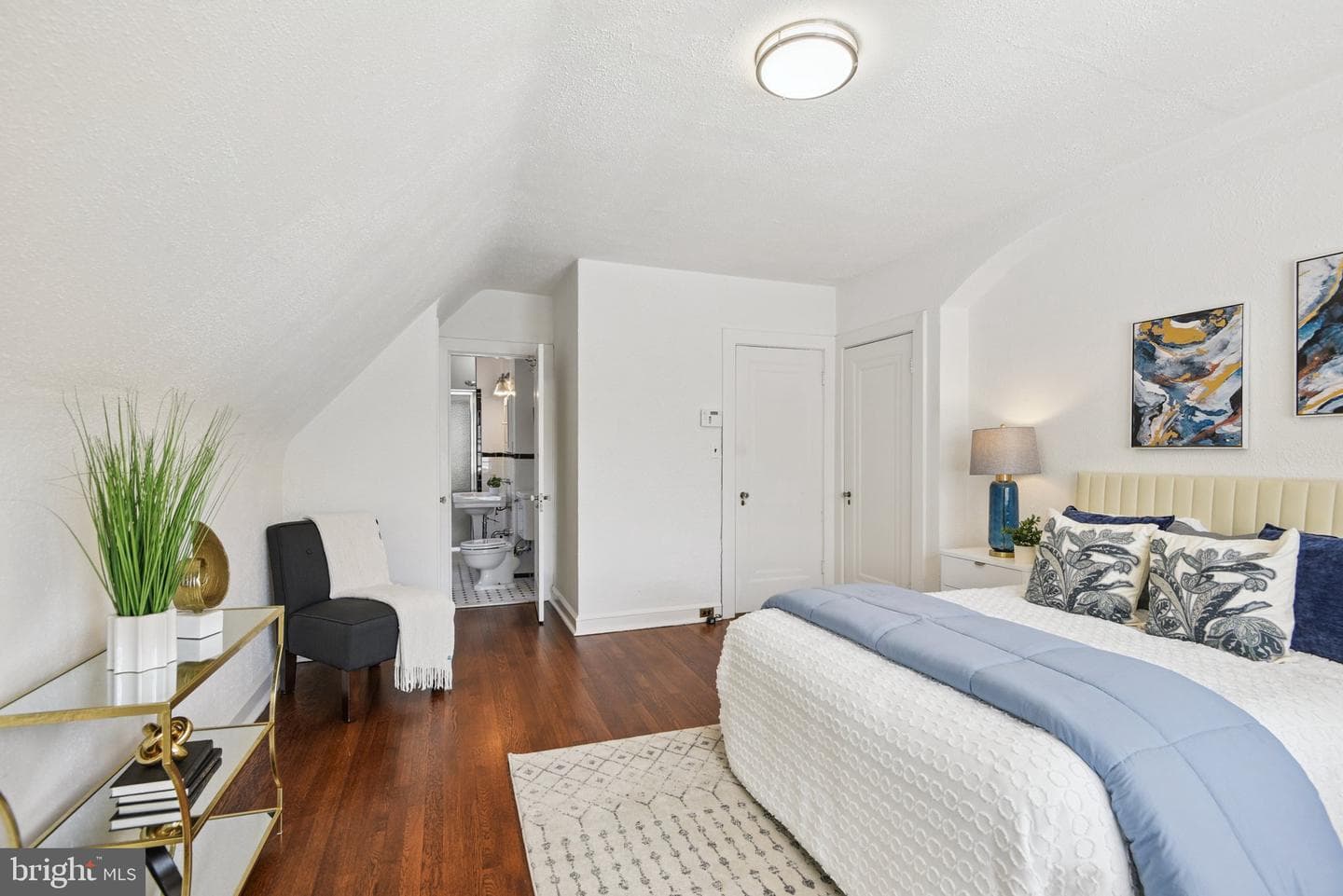 105 Summerfield Road photo 30