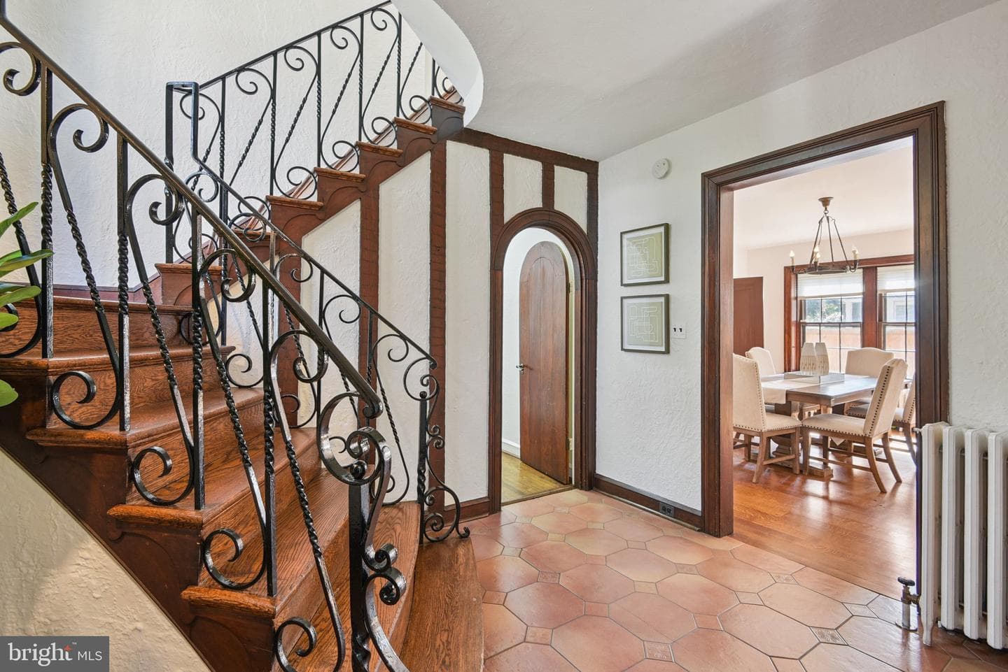 105 Summerfield Road photo 5