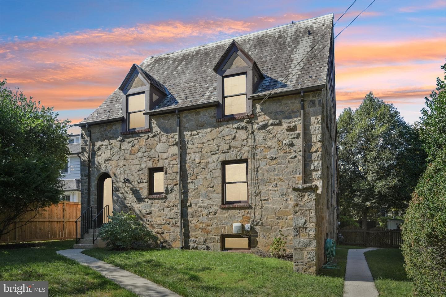 105 Summerfield Road photo 50