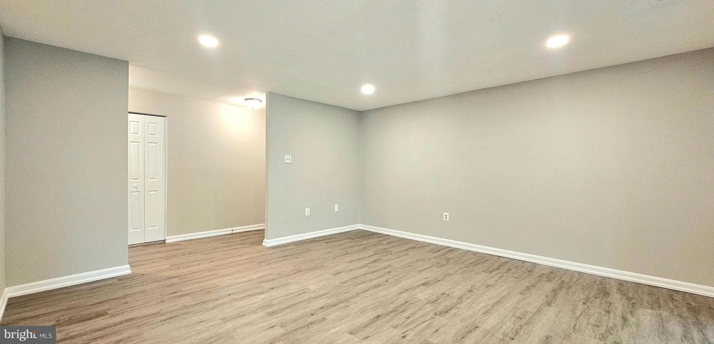 818 Quince Orchard Boulevard #202 photo 19
