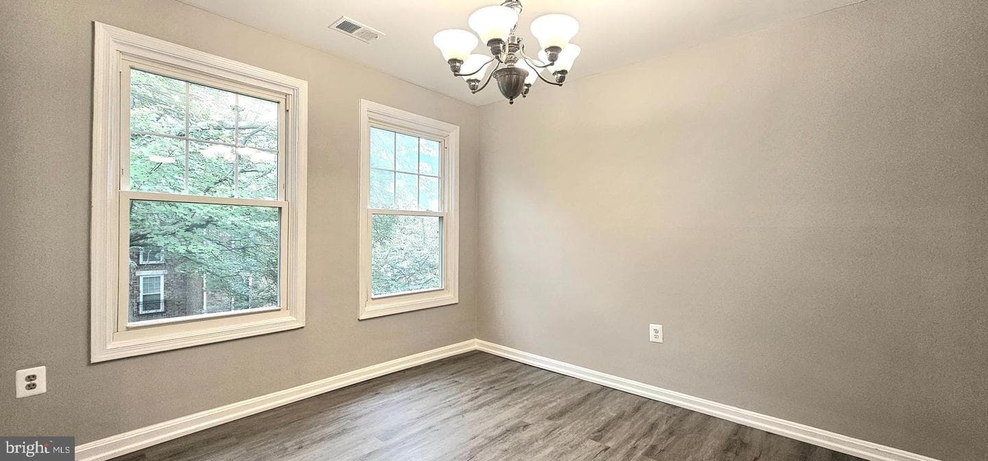 818 Quince Orchard Boulevard #202 photo 22