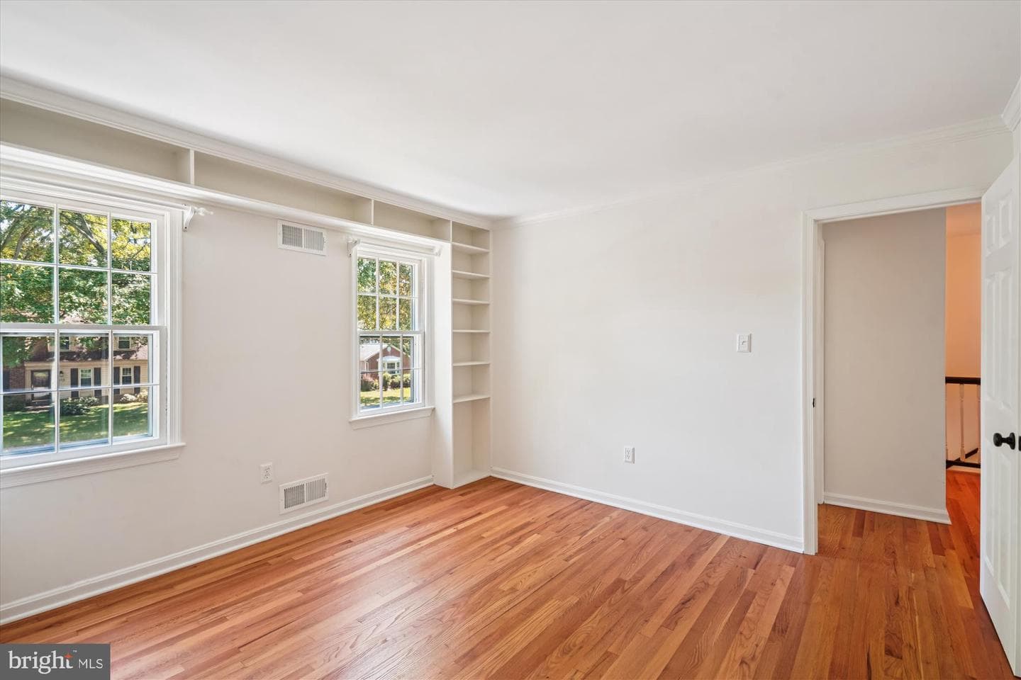 1510 Columbia Avenue photo 24