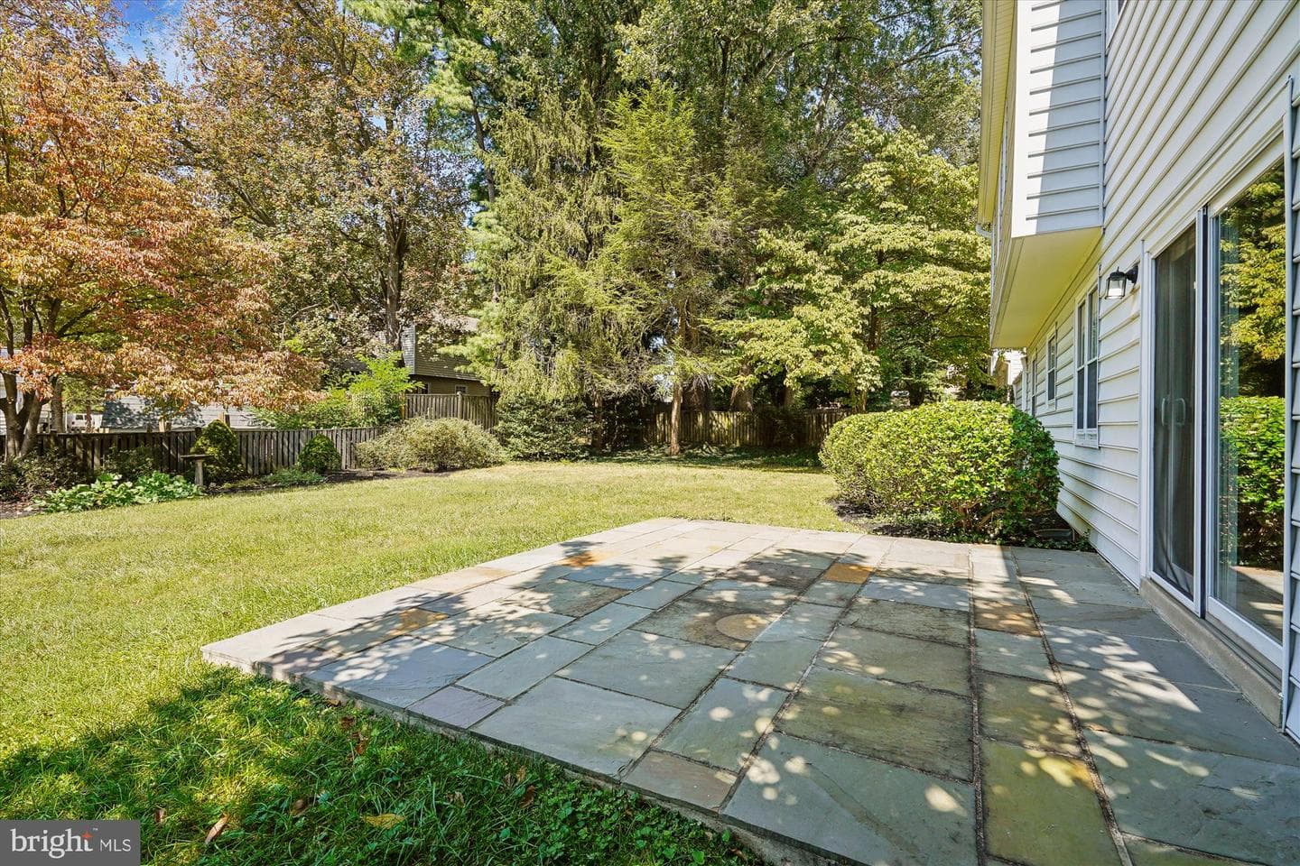 1510 Columbia Avenue photo 38