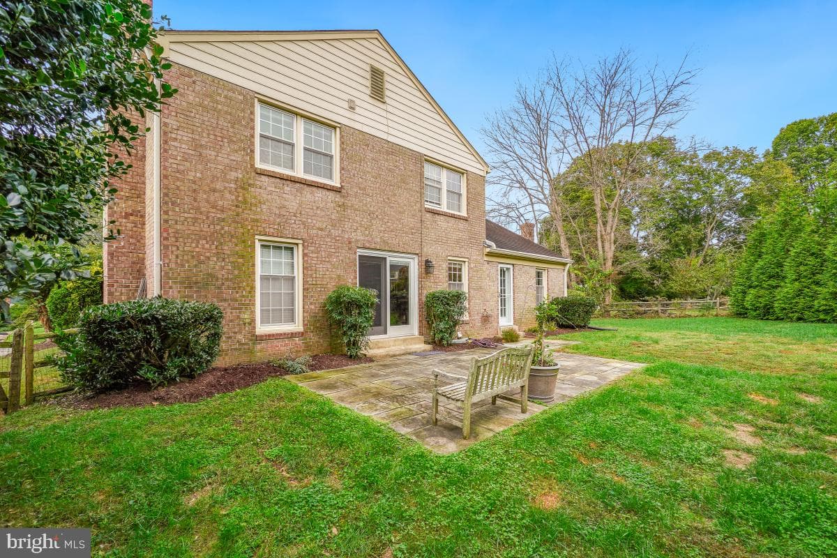 9405 Five Logs Way photo 44