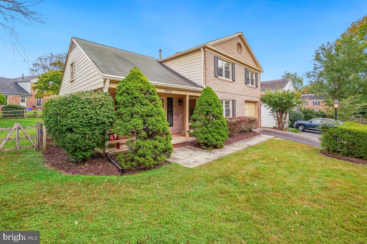 9405 Five Logs Way photo 47
