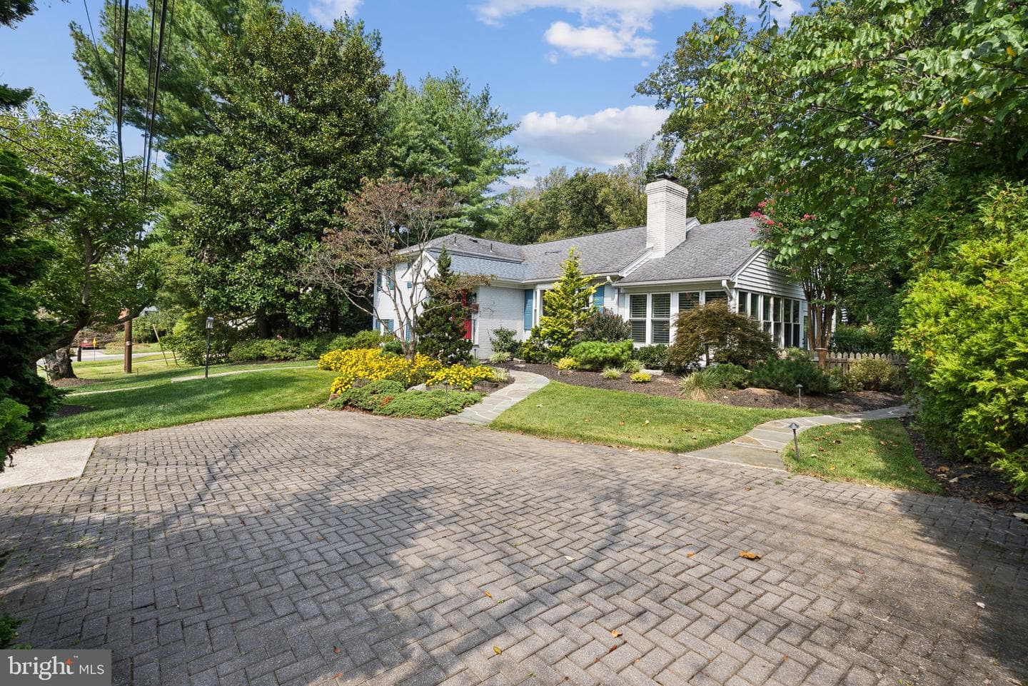 8102 Thoreau Drive photo 43