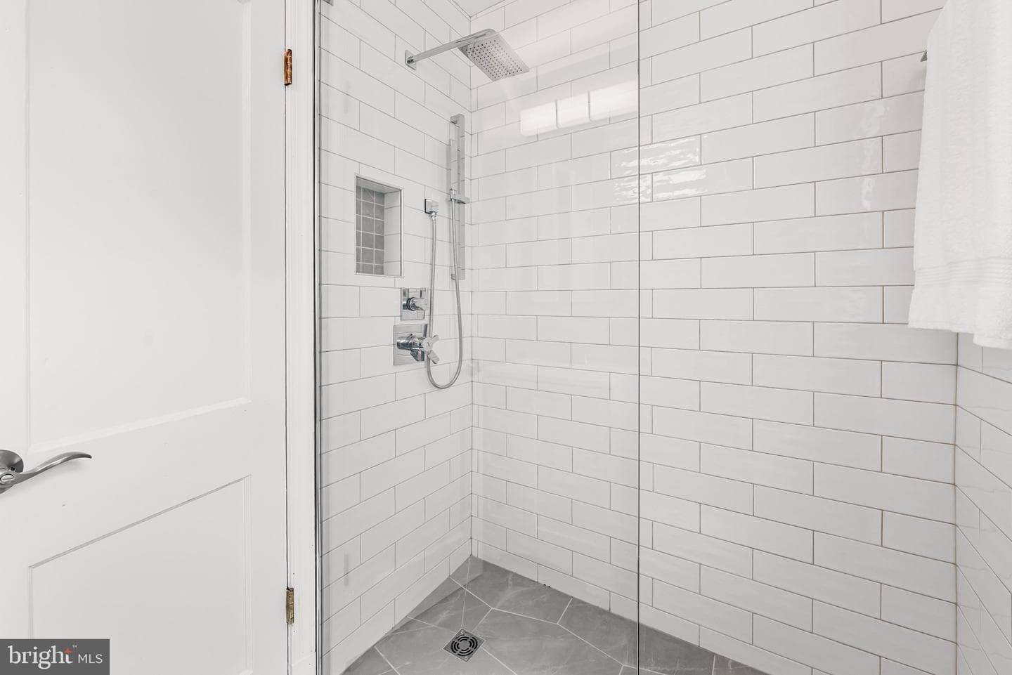 10013 Forest Grove Drive photo 23