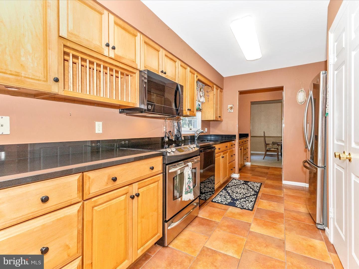 14320 Fairdale Road photo 12
