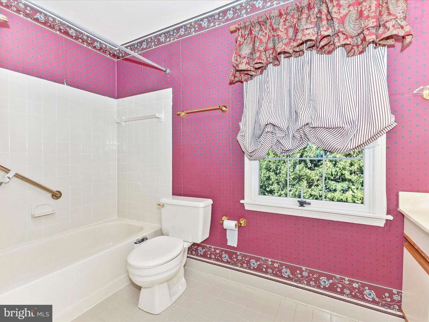 14320 Fairdale Road photo 28