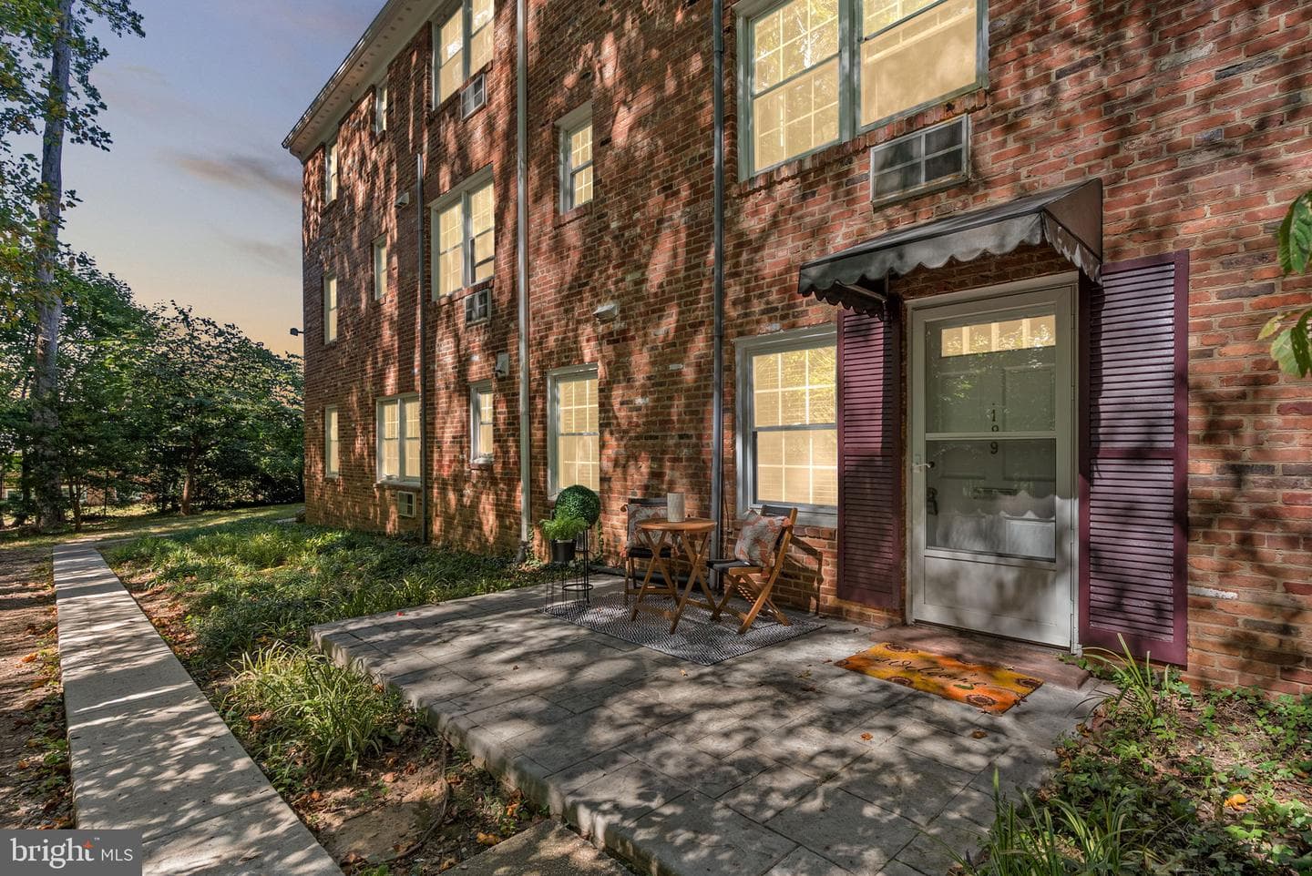 199 Talbott Street #199 photo 30